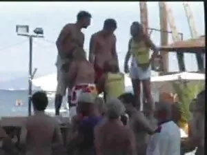A ruiva vídeo pornô  ...